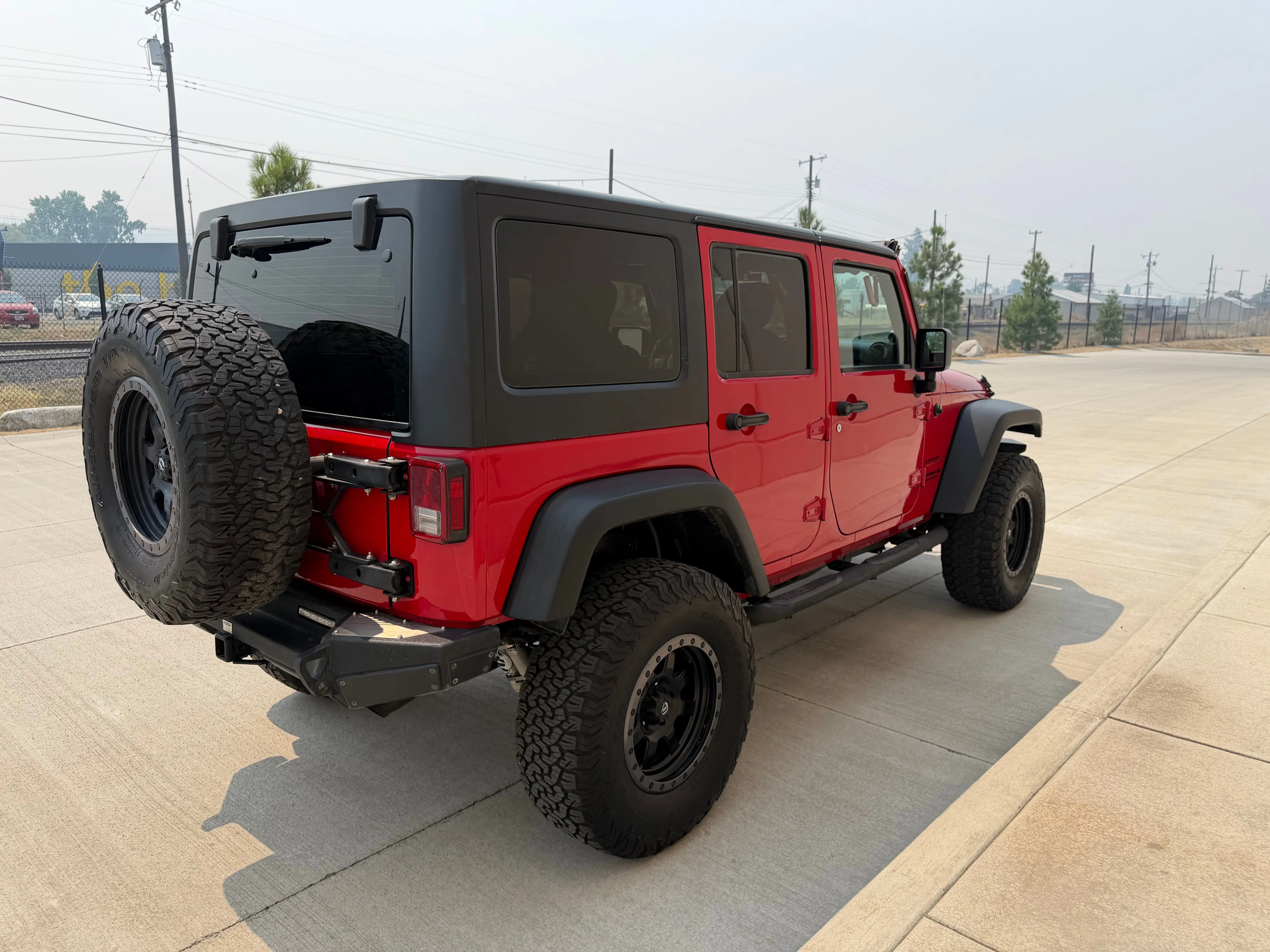 2014 Jeep Wrangler Unlimited Sport — photo 6