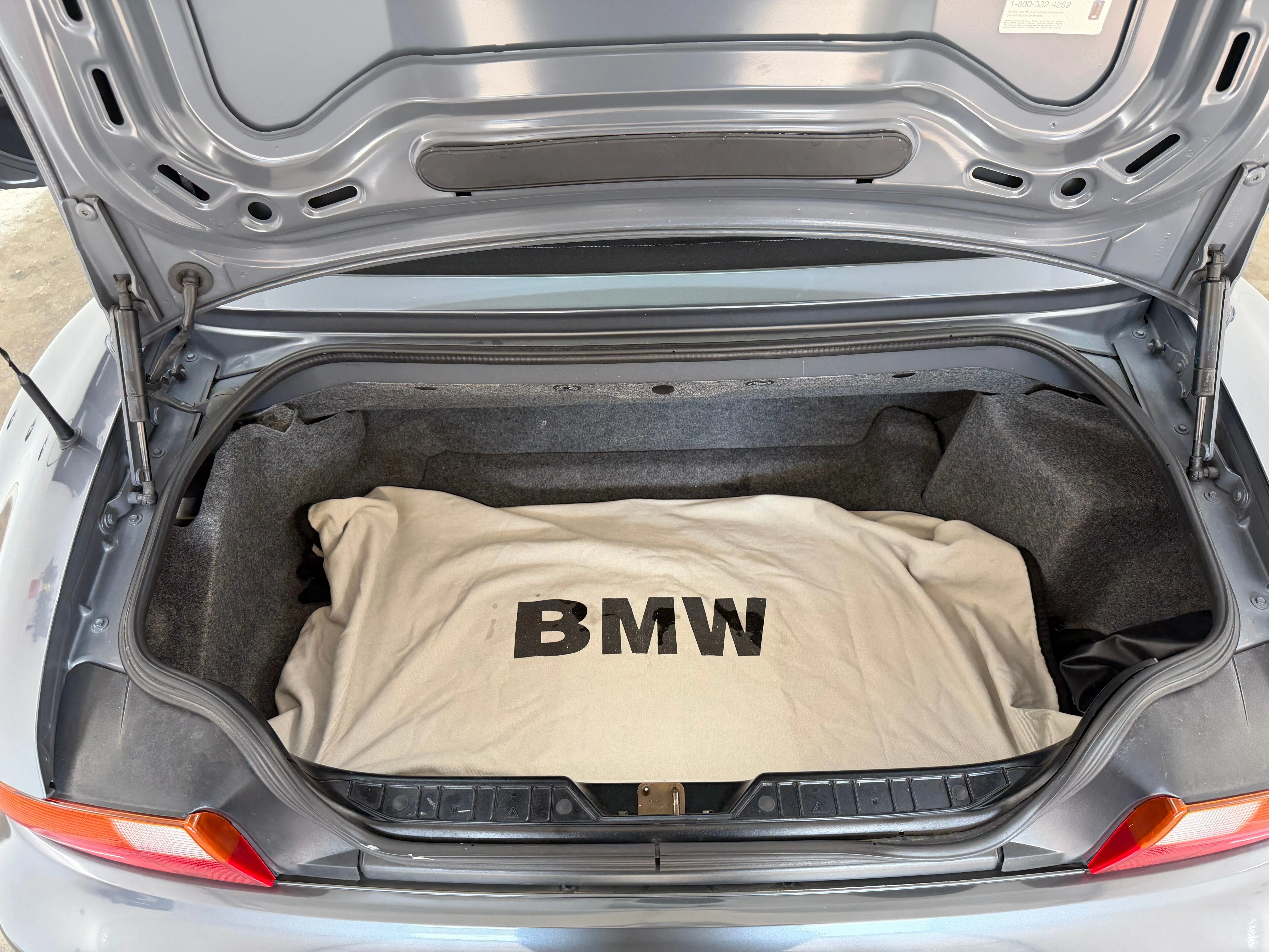 1999 BMW Z3 2.8 Roadster — photo 14