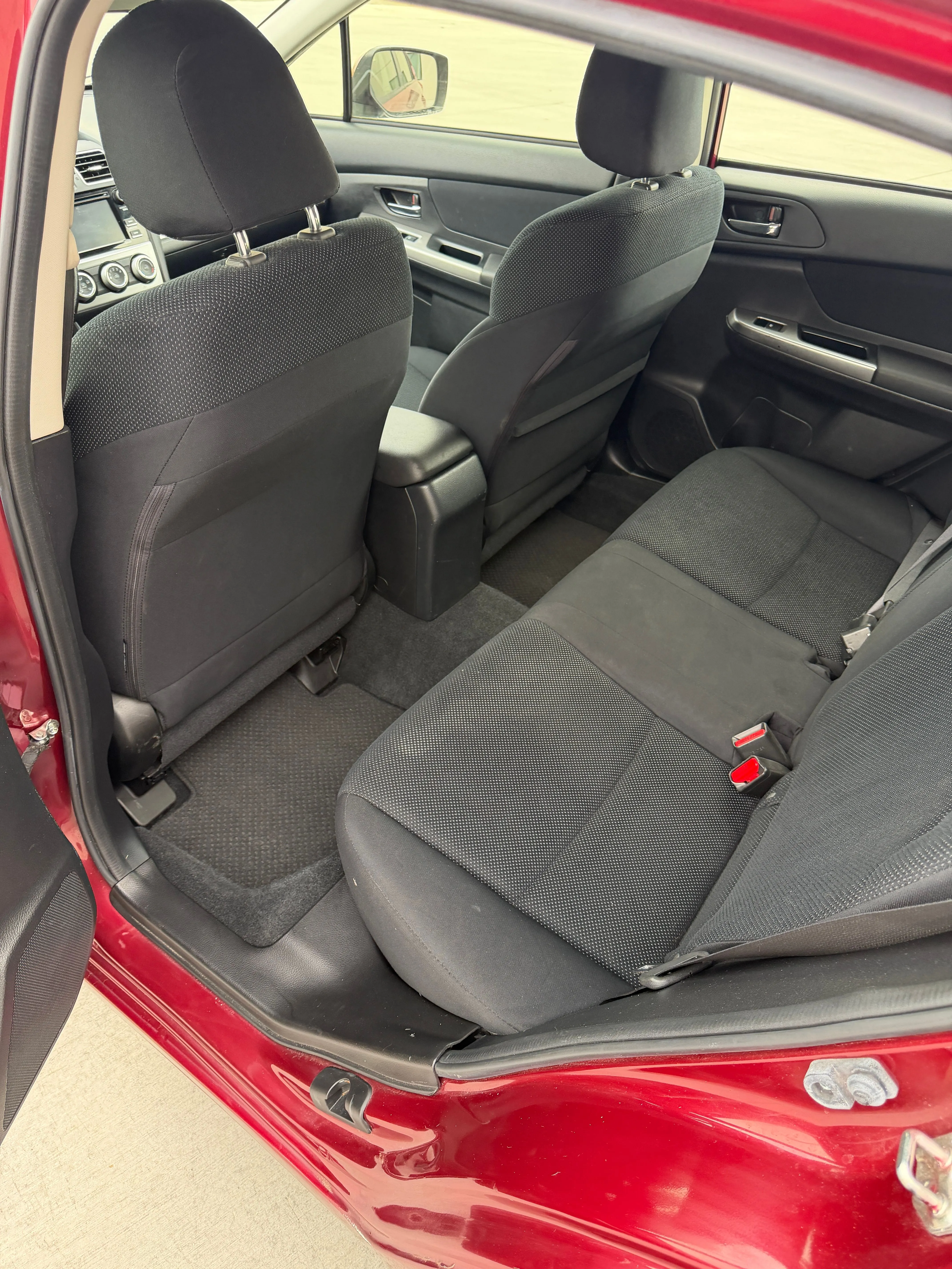 2015 Subaru Impreza Premium — photo 13